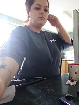 Saucy-Serenity online show from February 2026 03:33:01 PM