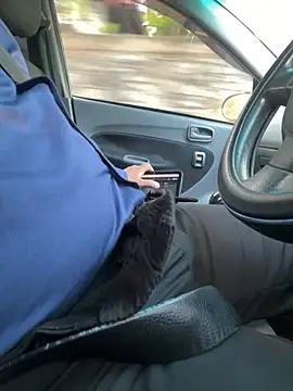 Snapshot of dam-her-boy chatting on February 2026 11:32:01 AM dam-her-boy online show from February 2026 11:32:01 AM