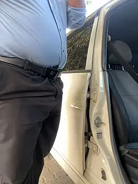 dam-her-boy online show from February 2026 11:44:02 AM