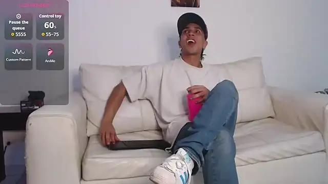 Monkey uchiha777 online show from February 2026 01:03:02 AM