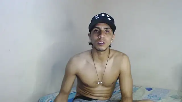 Snapshot of Monkey_uchiha777 chatting on October 2025 02:33:02 AM Monkey uchiha777 online show from October 2025 02:33:02 AM