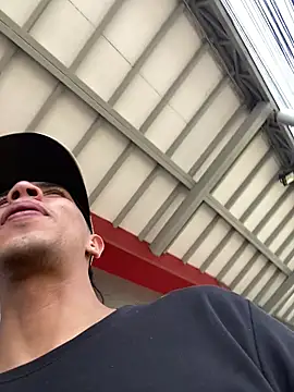 Monkey uchiha777 online show from December 2025 07:48:02 PM