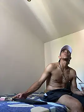 Snapshot of Monkey_uchiha777 chatting on November 2025 08:14:01 PM Monkey uchiha777 online show from November 2025 08:14:01 PM