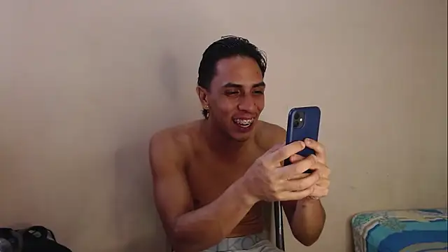 Snapshot of Monkey_uchiha777 chatting on September 2025 06:58:02 PM Monkey uchiha777 online show from September 2025 06:58:02 PM