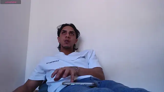 Snapshot of Monkey_uchiha777 chatting on May 2026 07:03:02 PM Monkey uchiha777 online show from May 2026 07:03:02 PM