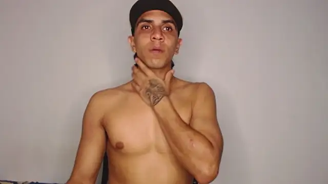 Snapshot of Monkey_uchiha777 chatting on December 2025 11:11:02 PM Monkey uchiha777 online show from December 2025 11:11:02 PM