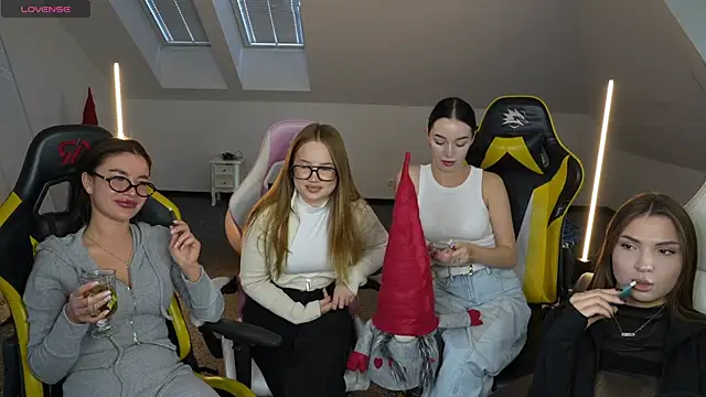 Snapshot of Billie054 chatting on November 2025 08:06:02 AM Billie054 online show from November 2025 08:06:02 AM