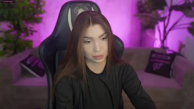 Billie054 online show from April 2026 06:32:02 AM