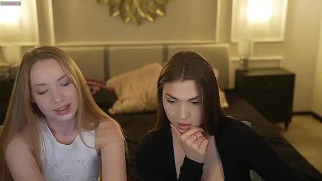 Snapshot of Billie054 chatting on October 2025 07:29:02 AM Billie054 online show from October 2025 07:29:02 AM