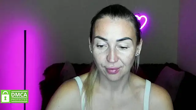 Kiss julli88I online show from October 2025 05:32:02 PM