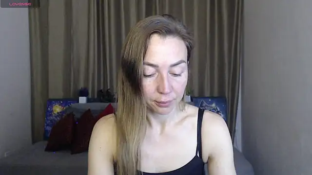 Kiss julli88I online show from March 2025 02:08:01 AM