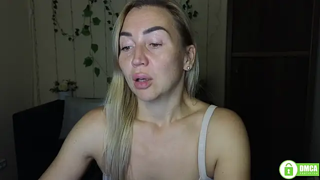 Kiss julli88I online show from October 2025 05:25:02 PM