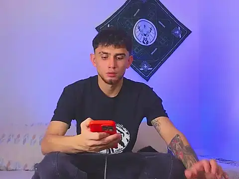 samevansx  online show from November 2025 07:58:01 PM