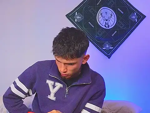 samevansx  online show from November 2025 07:28:01 PM