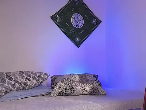 samevansx  online show from November 2025 04:35:02 PM