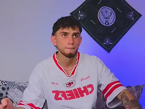 samevansx  online show from October 2025 03:55:01 PM