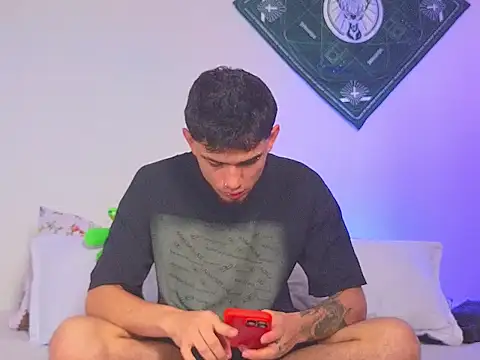 samevansx  online show from November 2025 01:55:02 PM