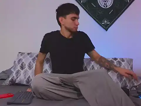 samevansx  online show from September 2025 01:51:01 PM