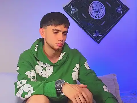 samevansx  online show from November 2025 06:19:01 PM