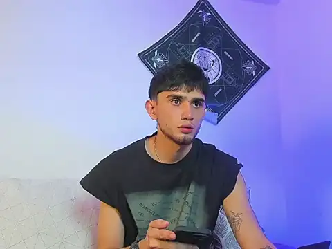 samevansx  online show from February 2026 05:57:02 PM