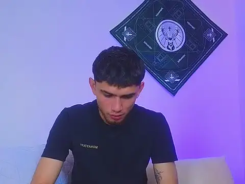 samevansx  online show from September 2025 02:50:01 PM