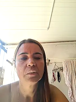 Snapshot of Carnudao chatting on September 2025 06:03:02 PM Carnudao online show from September 2025 06:03:02 PM