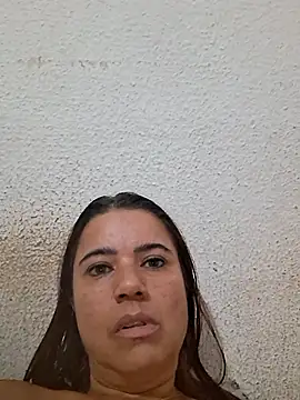 Snapshot of Carnudao chatting on October 2025 09:01:01 PM Carnudao online show from October 2025 09:01:01 PM