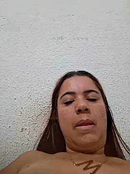 Snapshot of Carnudao chatting on September 2025 03:36:02 PM Carnudao online show from September 2025 03:36:02 PM
