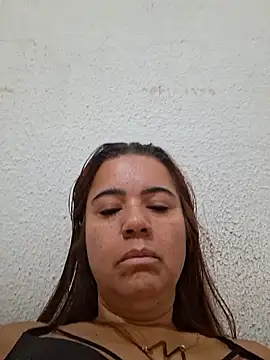Snapshot of Carnudao chatting on September 2025 03:30:01 PM Carnudao online show from September 2025 03:30:01 PM