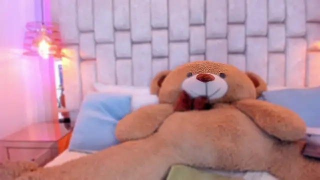 MaddyCrofft online show from April 2026 11:35:01 AM