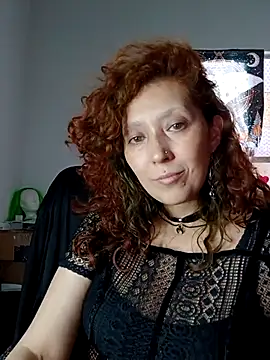 Luz delunaa online show from February 2026 08:22:02 PM