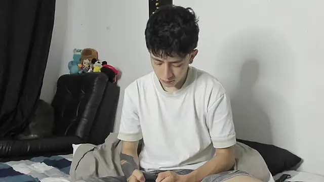 troy rouge online show from February 2026 11:10:02 AM