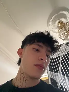 troy rouge online show from October 2025 07:13:02 PM