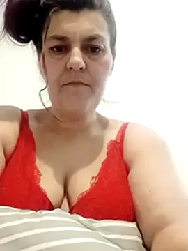 Curvy-Essex-Milf online show from December 2025 08:04:02 PM