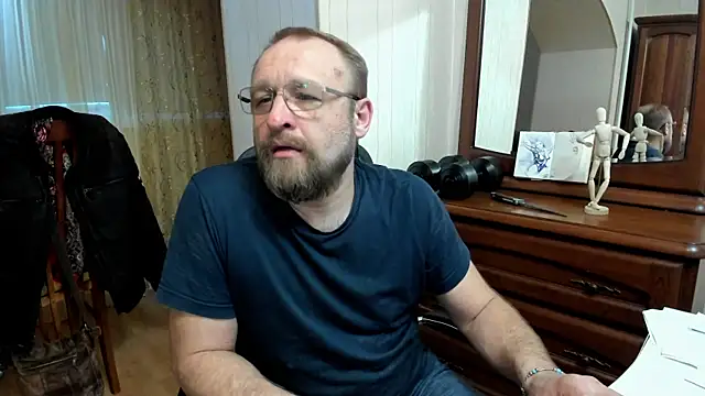 Snapshot of Grandor_M chatting on March 2025 02:29:02 PM Grandor M online show from March 2025 02:29:02 PM