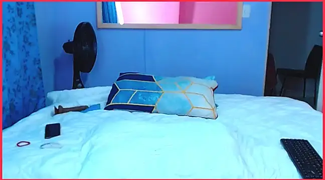 beautifullmoonX online show from March 2025 06:58:02 AM