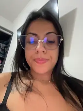 jheicylli online show from February 2026 12:51:02 PM