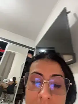 jheicylli online show from February 2026 05:47:02 PM