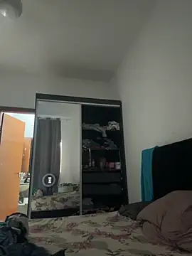 jheicylli online show from October 2025 07:04:02 PM