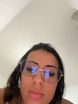 jheicylli online show from January 2026 01:53:02 AM