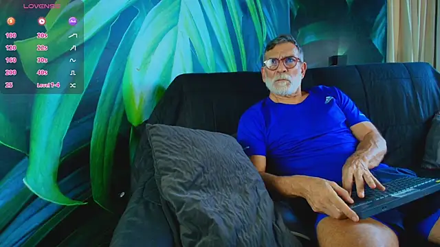 LukeCrews online show from September 2025 07:16:01 PM