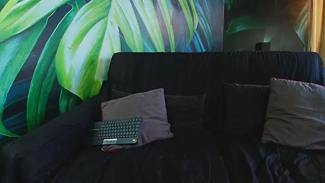 LukeCrews online show from September 2025 07:28:02 PM