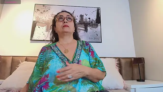 AlessandraLeroy online show from April 2026 12:53:02 PM