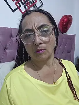 AlessandraLeroy online show from April 2026 03:24:02 AM