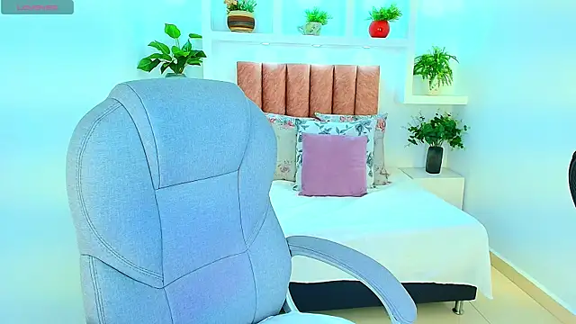 sharon rosse   online show from January 2026 06:47:02 PM