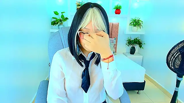 sharon rosse   online show from February 2026 07:03:01 PM