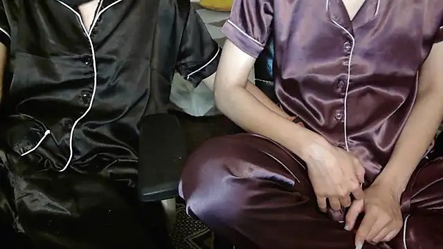 NaughtyThrouple007 online show from February 2026 08:19:01 PM