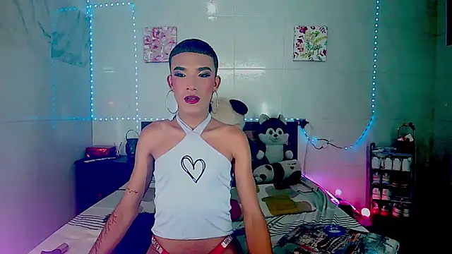 KimberlyXtreme online show from October 2025 07:04:02 PM