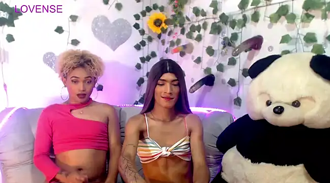 KimberlyXtreme online show from March 2025 08:00:02 PM
