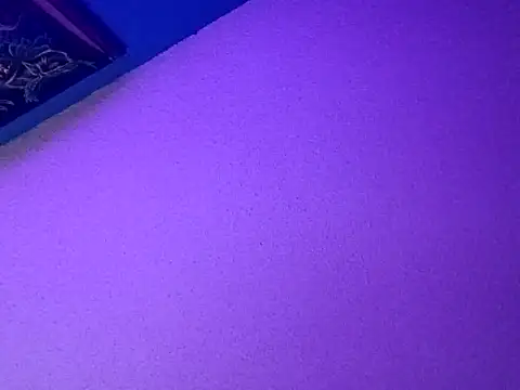 KITTYBOOBOOFUXX online show from November 2025 07:57:01 AM